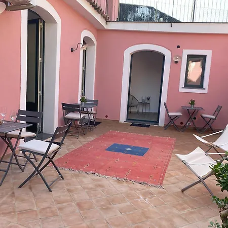 Bed and Breakfast Le Corti Dell'etna Milo
