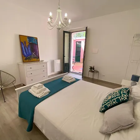 Bed and Breakfast Le Corti Dell'etna 3*