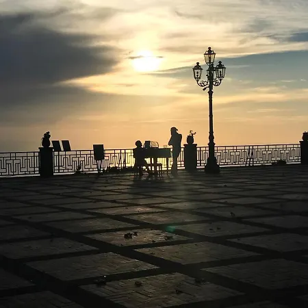 Le Corti Dell'etna